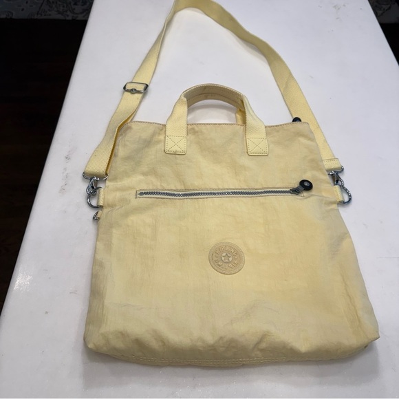 Kipling Frug Fold Over Zip Top Crossbody/ Shoulder Bag Butter Yellow - Picture 4 of 16